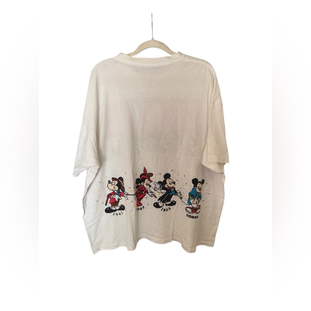 Vintage 1990s Mickey Mouse Through The Years Cartoon White Men’s T-Shirt SZ XL - Picture 2 of 16
